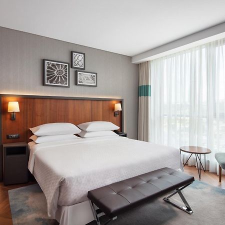 Four Points By Sheraton Istanbul Kagithane Екстер'єр фото