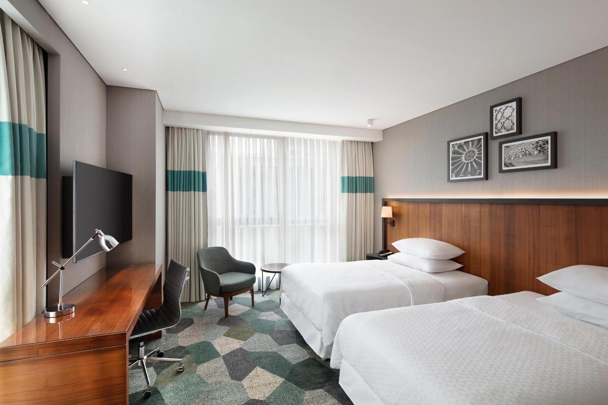 Four Points By Sheraton Istanbul Kagithane Екстер'єр фото