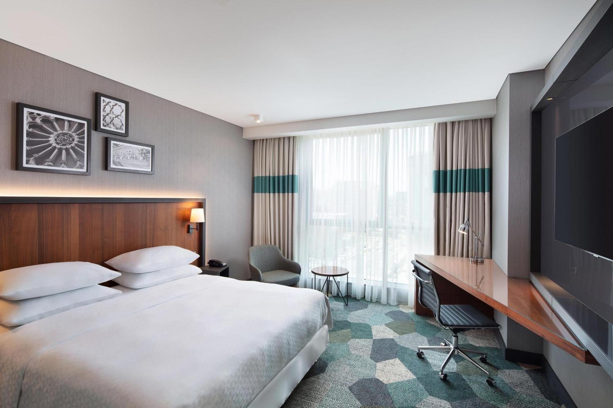 Four Points By Sheraton Istanbul Kagithane Екстер'єр фото